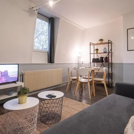 - Superb 3pers * Tourcoing